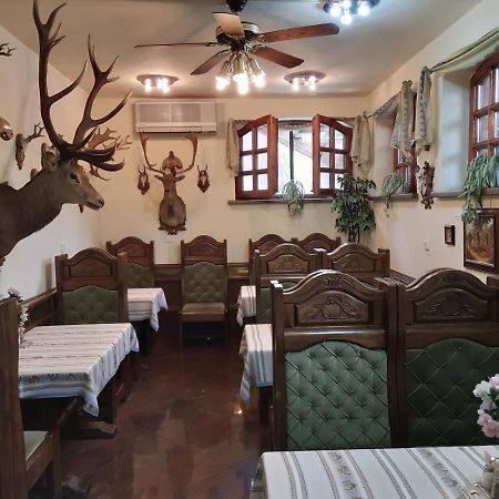 St Hubertus Panzio Bed & Breakfast Heviz Ngoại thất bức ảnh
